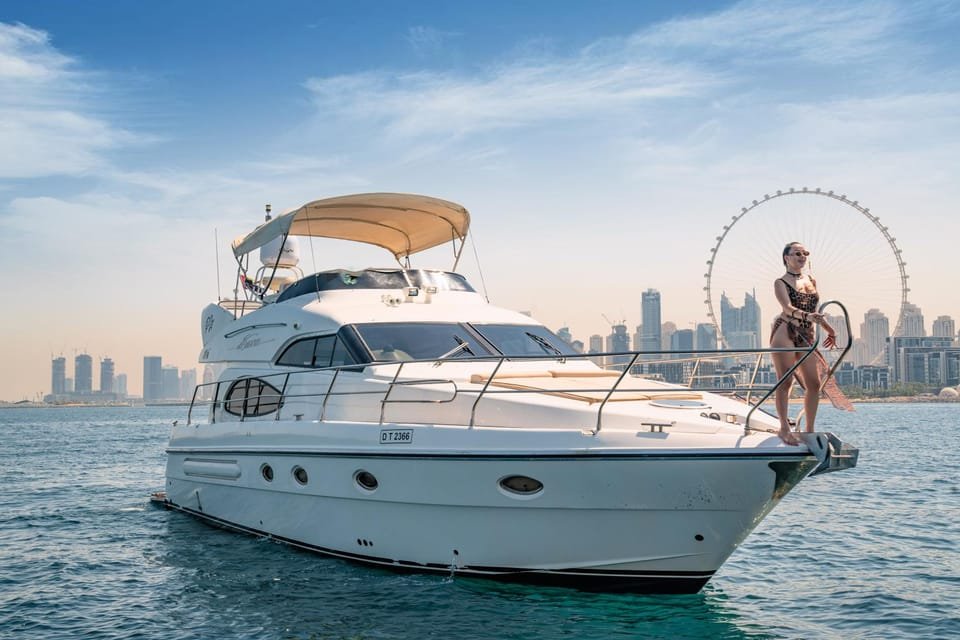 Yacht Tour : Présentation