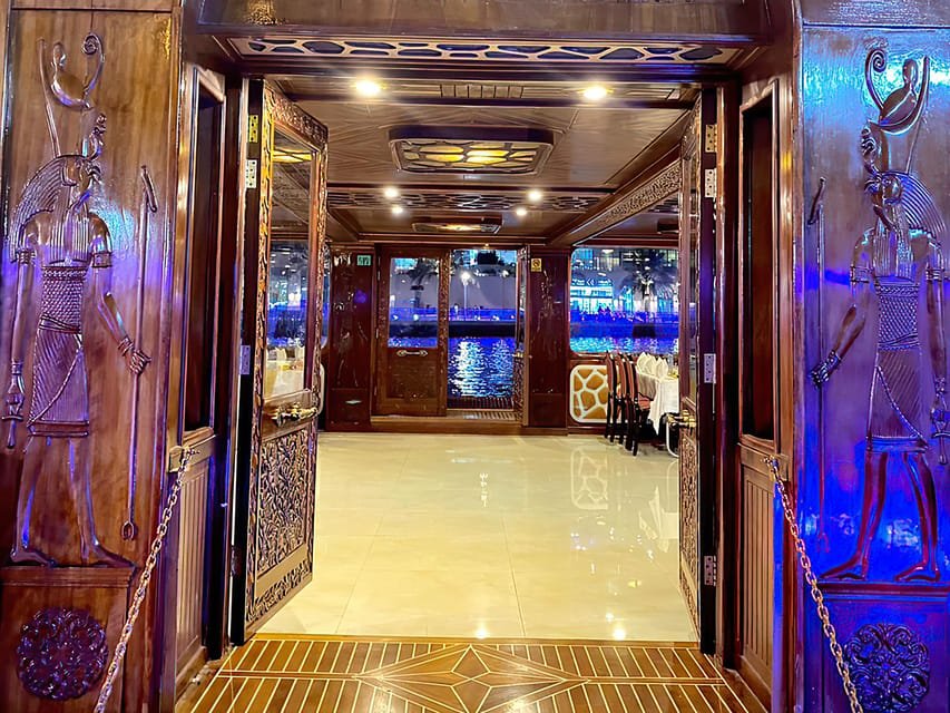 Dîner Croisière dans un bateau traditionnel : Présentation
